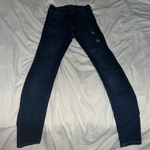Aeropostale Dark Denim. High rise jegging. NWT